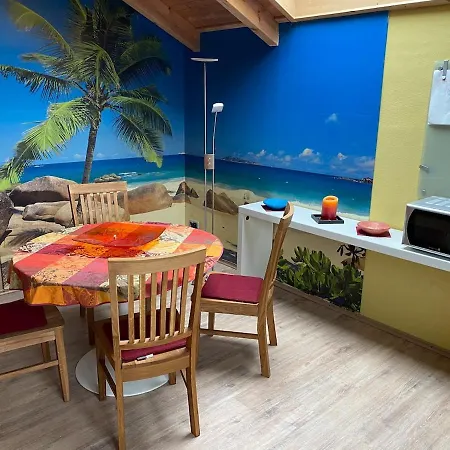 Auszeit - Wohnung Mit Garten Und Bergblick Bad Aibling Exterior photo